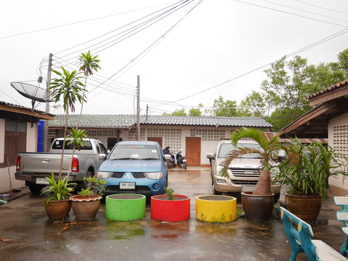 At Pier Hostel Lanta Ko Lanta Zewnętrze zdjęcie